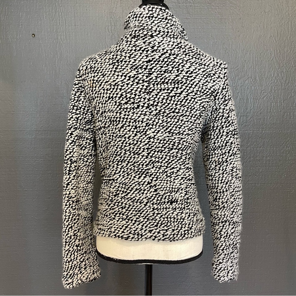 Blanknyc Light Jacket - Picture 3 of 8